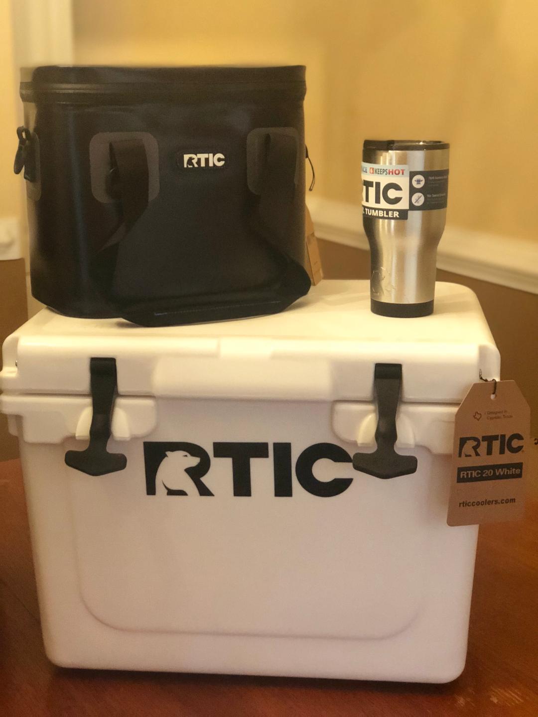 RTIC Cooler Giveaway!!! Raffle Creator
