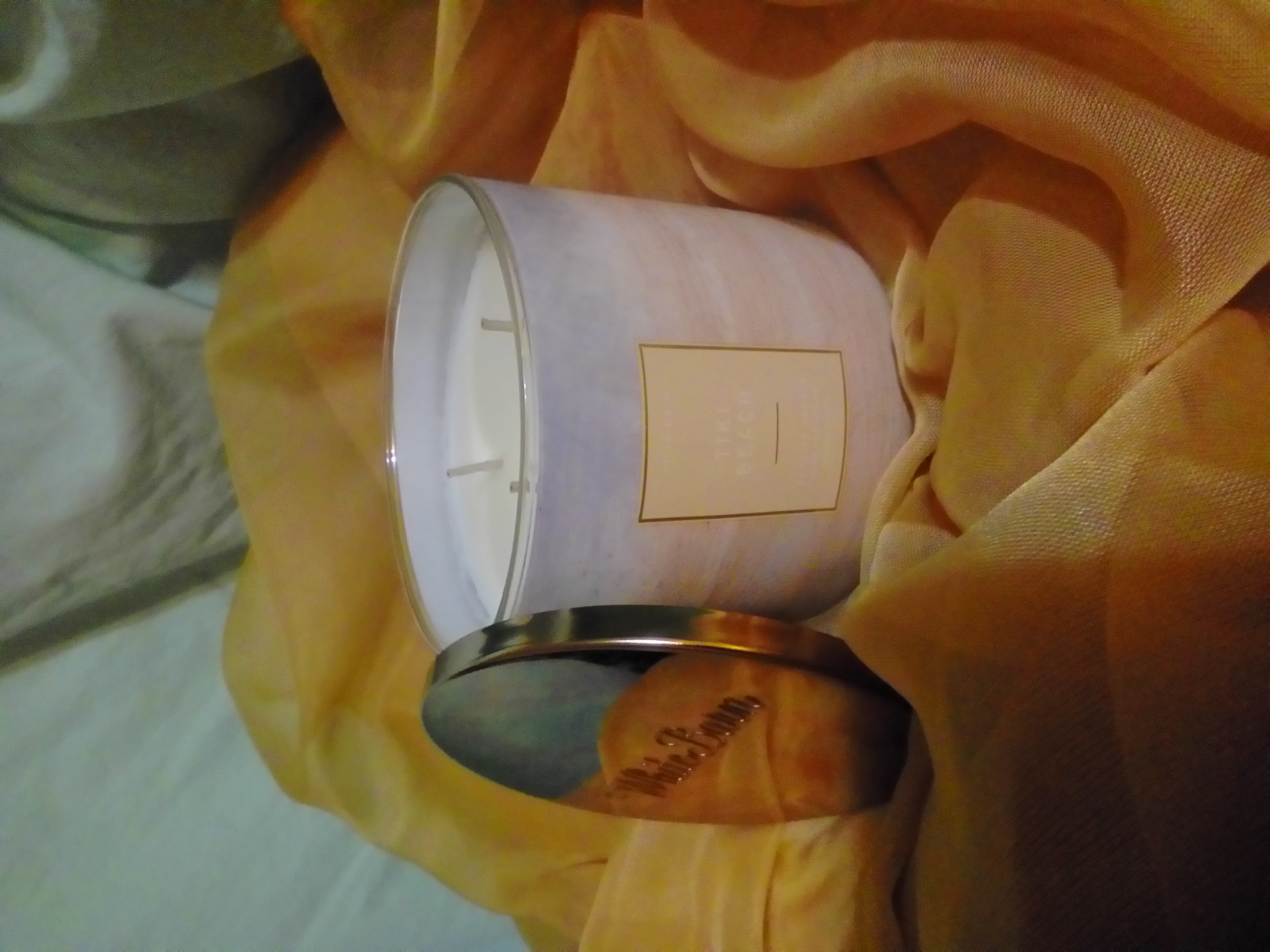 White Barn Tiki Beach 3Wick Candle Raffle Creator